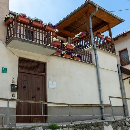 1 Minute To Sebilj - 3br- Old Town - Free Parking Sarajevo